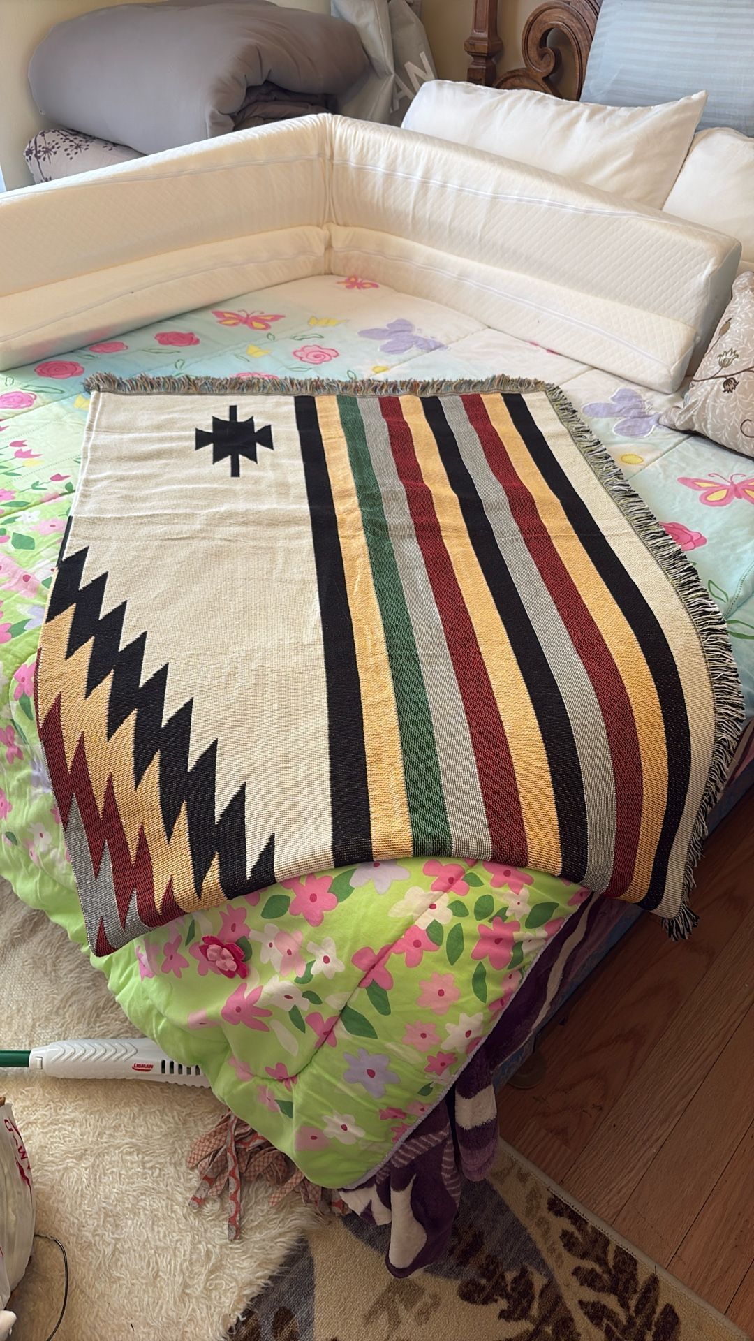 Very nice green cover