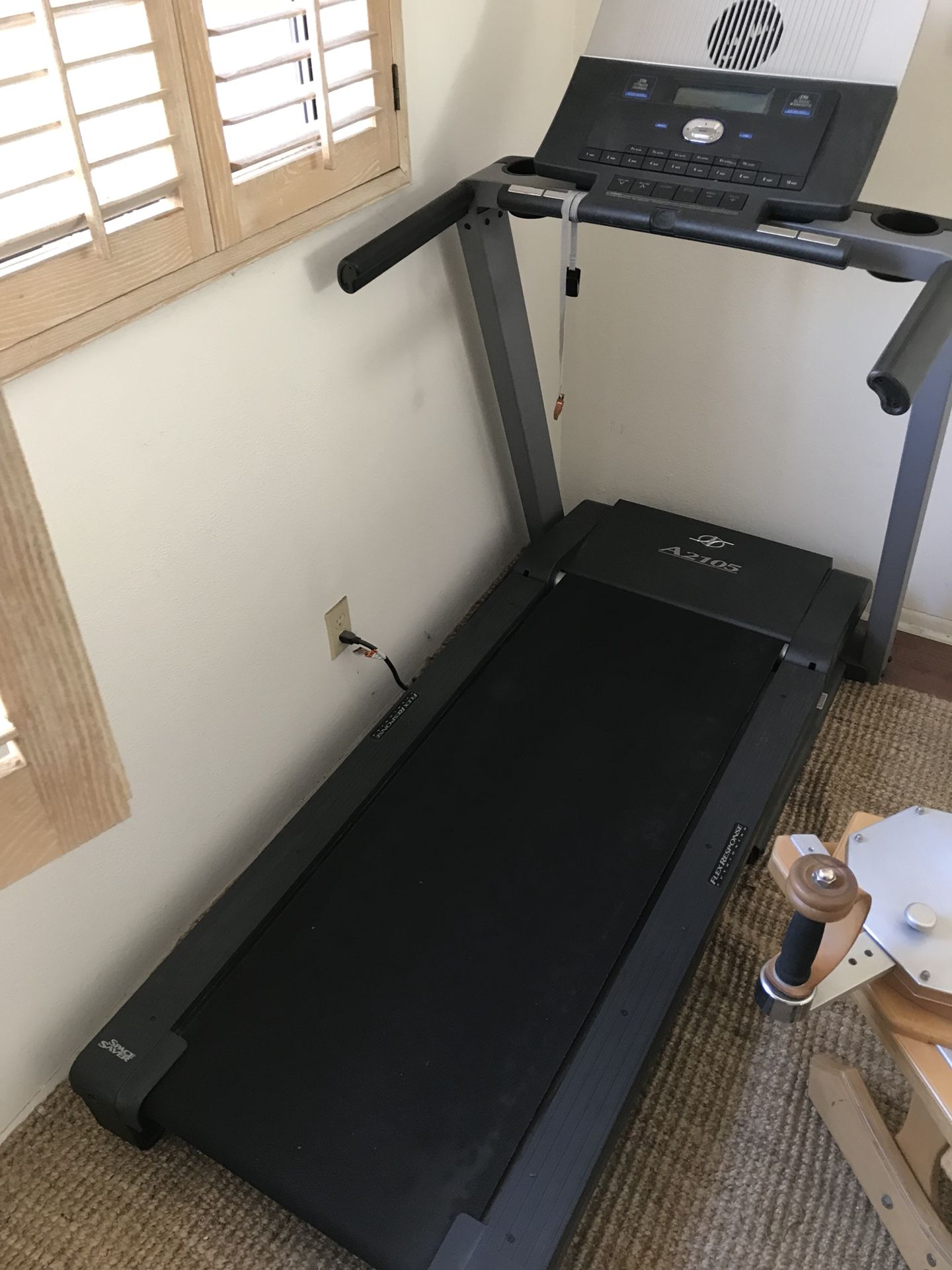 NordicTrack A2105 Treadmill