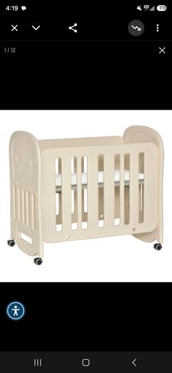 Baby crib