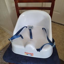 2 x Highchair Hopscotch Lane Booster Seat with Straps, White, Children 6+ Months Unisex