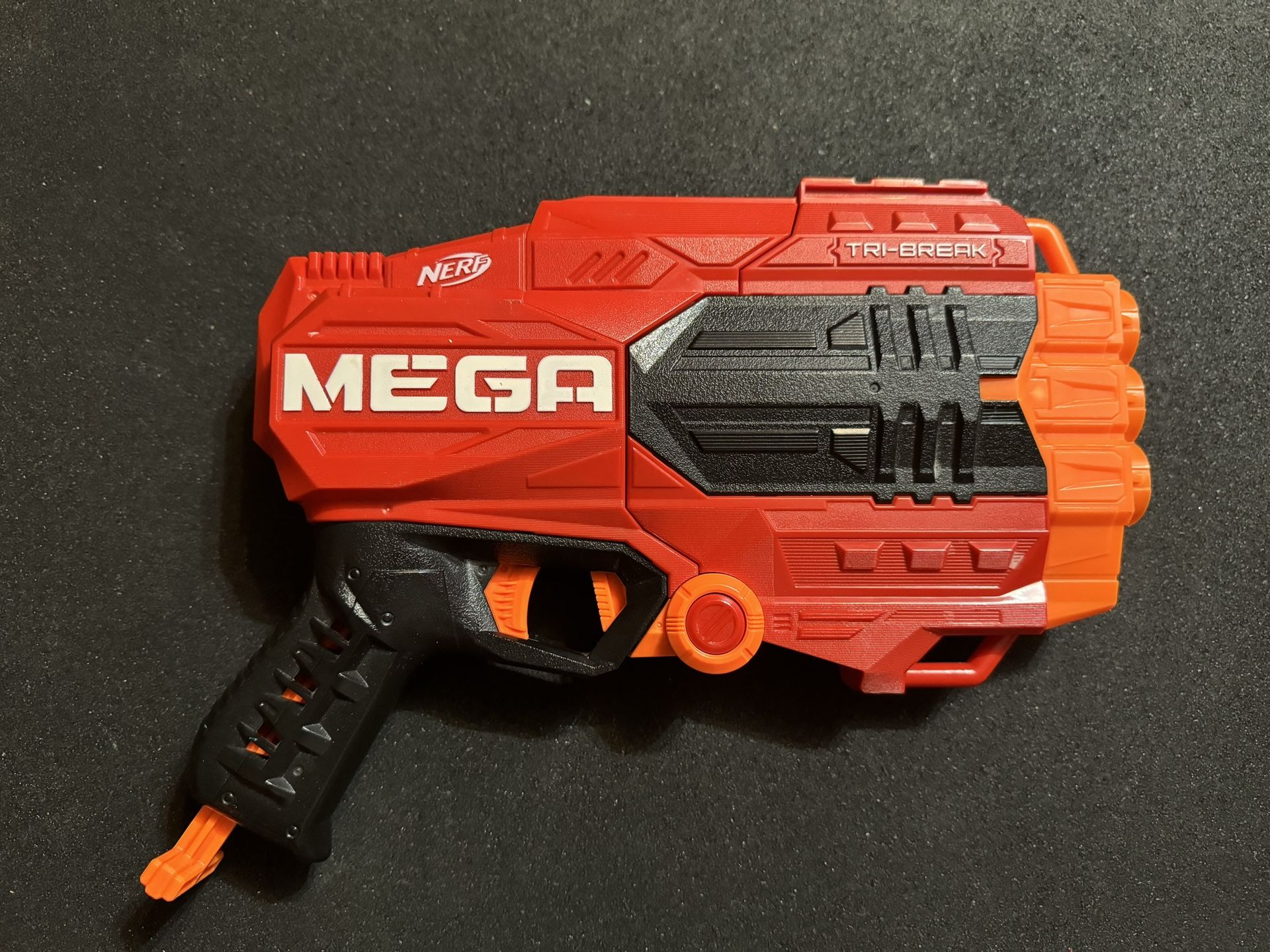 Tri-Break. Nerf Gun