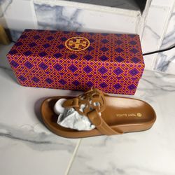size 7 women tory burch