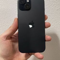 Apple iPhone 15 Unlocked Paid Off No Sim Restrictions 10/10 Condition Low Cycle Count Don't Use It