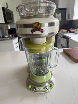 Margaritaville frozen concoction maker