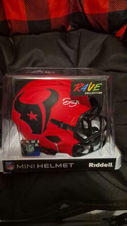 Dalton Schult signed Rave mini helmet