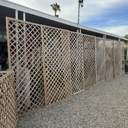 Rejillas Para Patio Y Jardín Miden 4x8 Pies Con Marco Muy Resistentes  $30. Cada Una. Estamos En El Centro. Entregamos A Domicilio En El Valle imperia