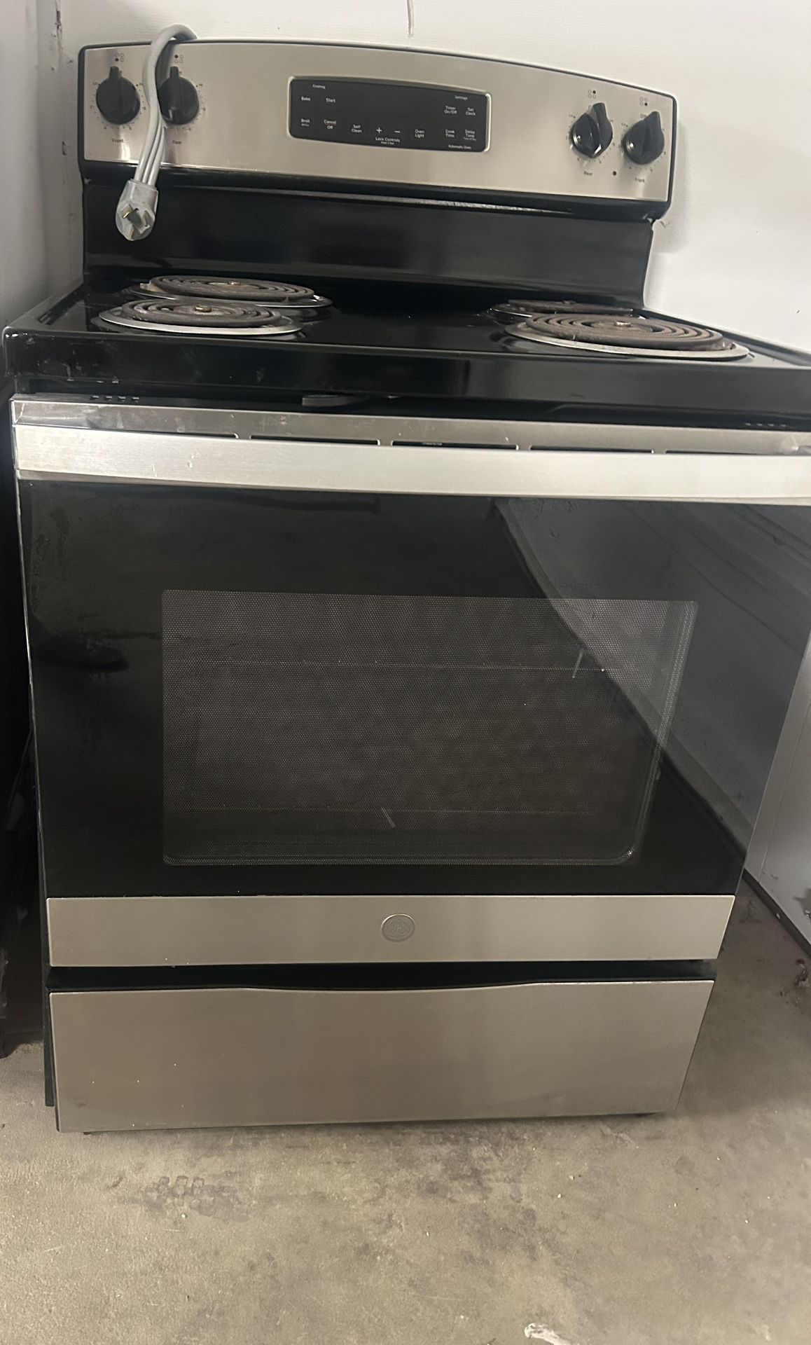GE Stove