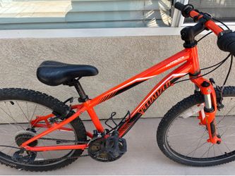 Hotrock Specialized mountain bike for youths