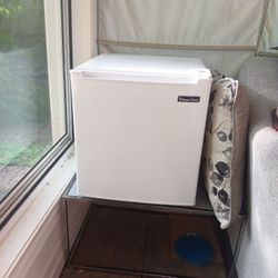 MiniFridge