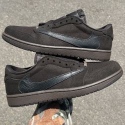 Travis Scott Jordan 1 Low OG Velvet