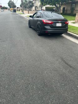 2012 Ford Focus stick shift