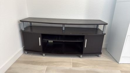 Tv table
