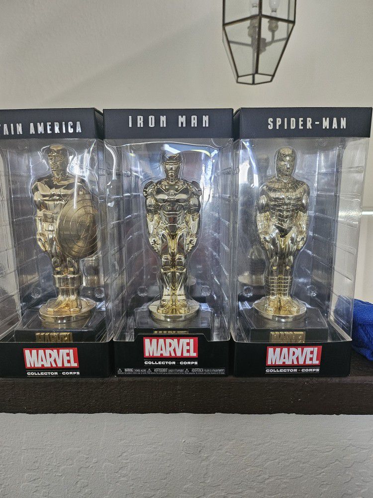 Marvel Collector Corp Statues