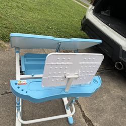 Child’s Adjustable Desk