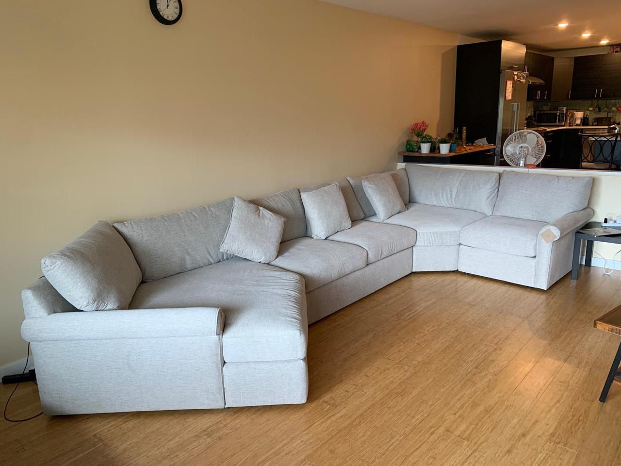 Macys Sectional Couch/Sofa 