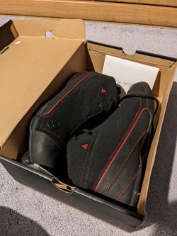 Converse Wade 1.3 Size 11 Men