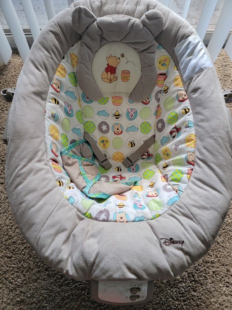 Bright Starts Disney Vibrant Bouncer