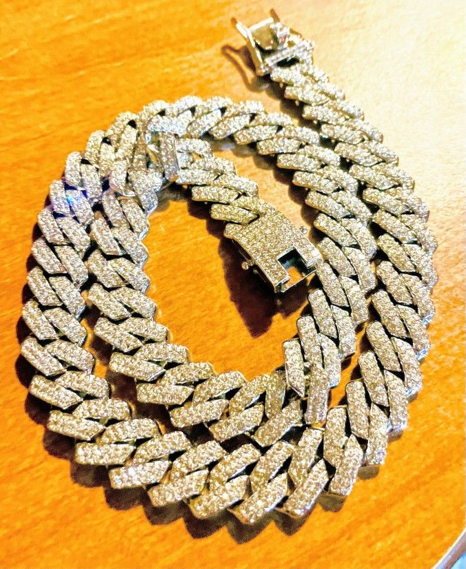 New Necklace Chain $15