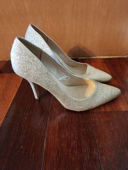 New Nine West Gold Sparkle Heels Pumps Size 6.5 