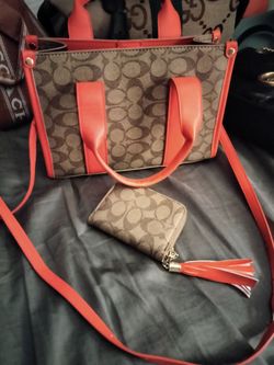Signature Coach tote and wallet