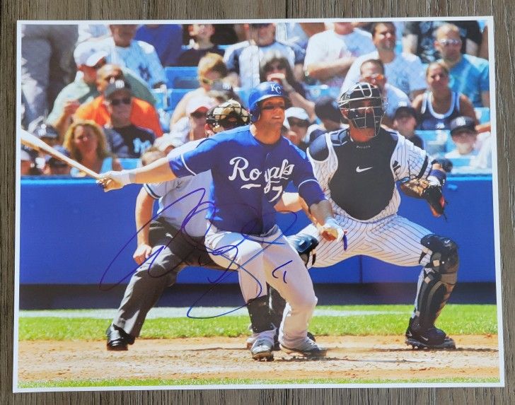 ALEX GORDON Signed 11x14 Kansas City Royals Photo