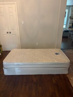 Single Bed Base & Mattress – Good Condition