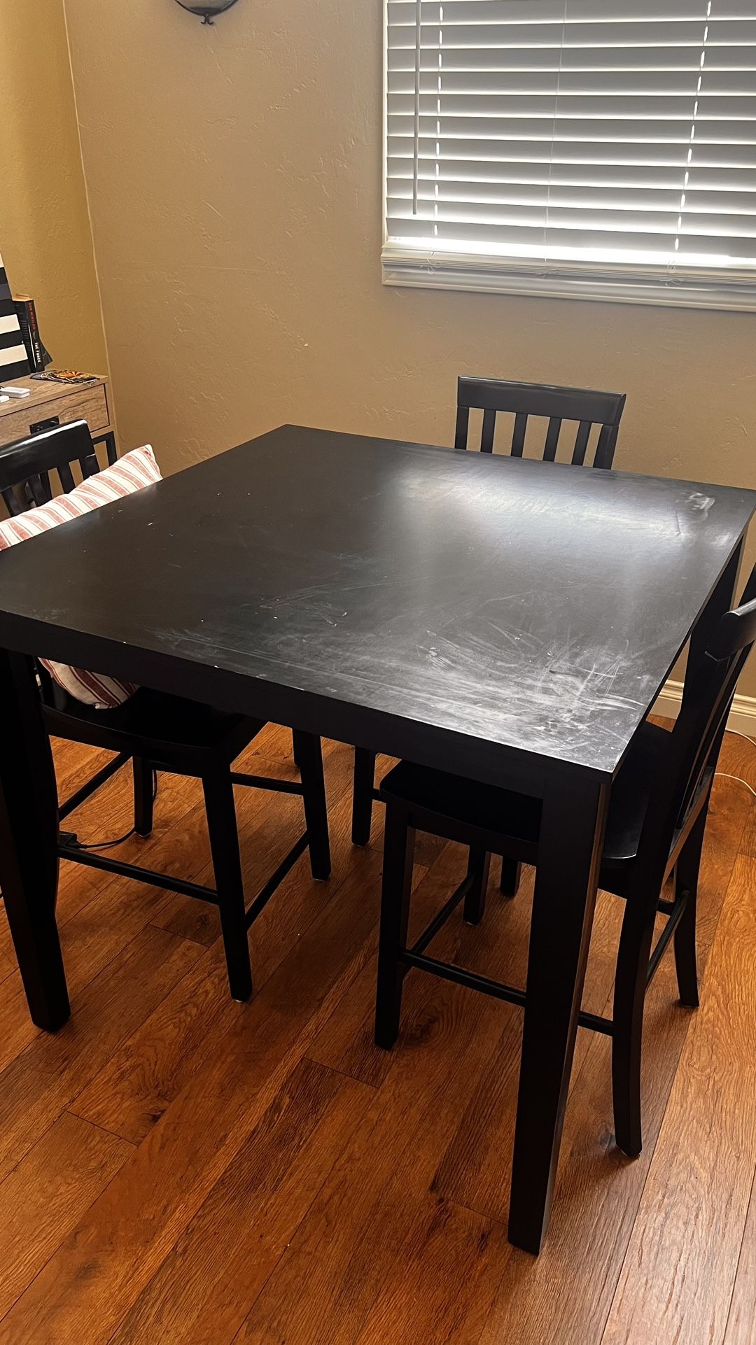 Tall Dining/kitchen (pub style) Table And 4 Chairs