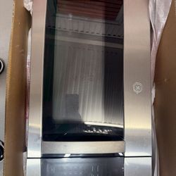 GE 1.6-cu ft Over-the-Range Microwave ( Stainless Steel 