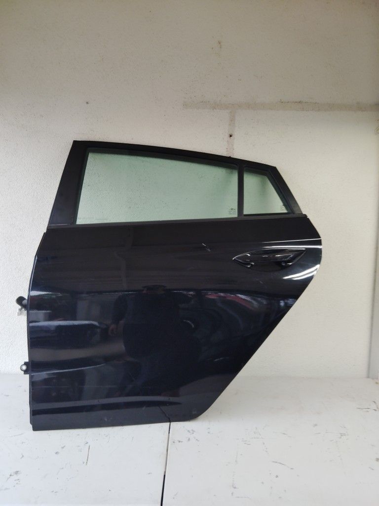 2017 2018 2019 2020 2021 2022 HYUNDAI IONIQ REAR LEFT DOOR