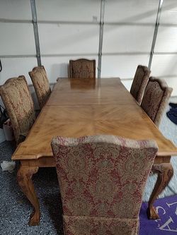 Wood Dining Table with 6 Chairs