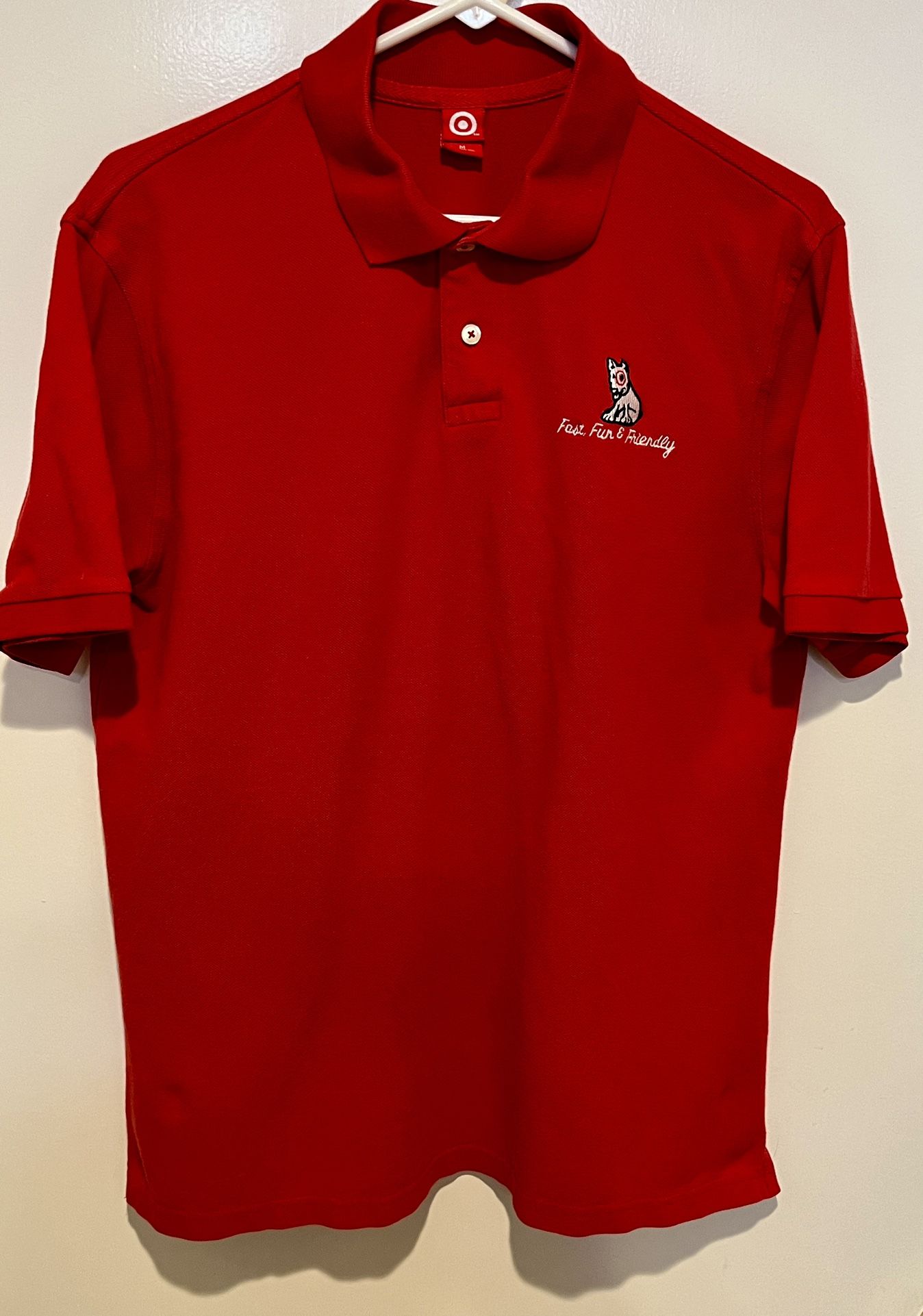 VINTAGE TARGET Employee Medium Polo Red Fast Fun Friendly Bullseye Dog logo