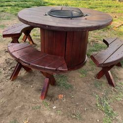Outdoor Family Fire Table 