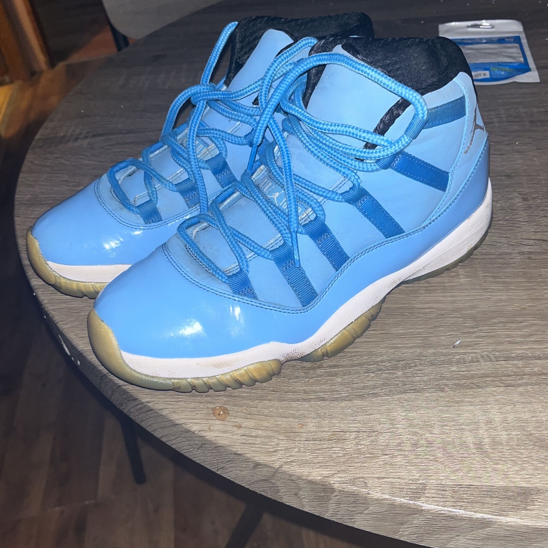 Jordan 11 High top Carolina Blues