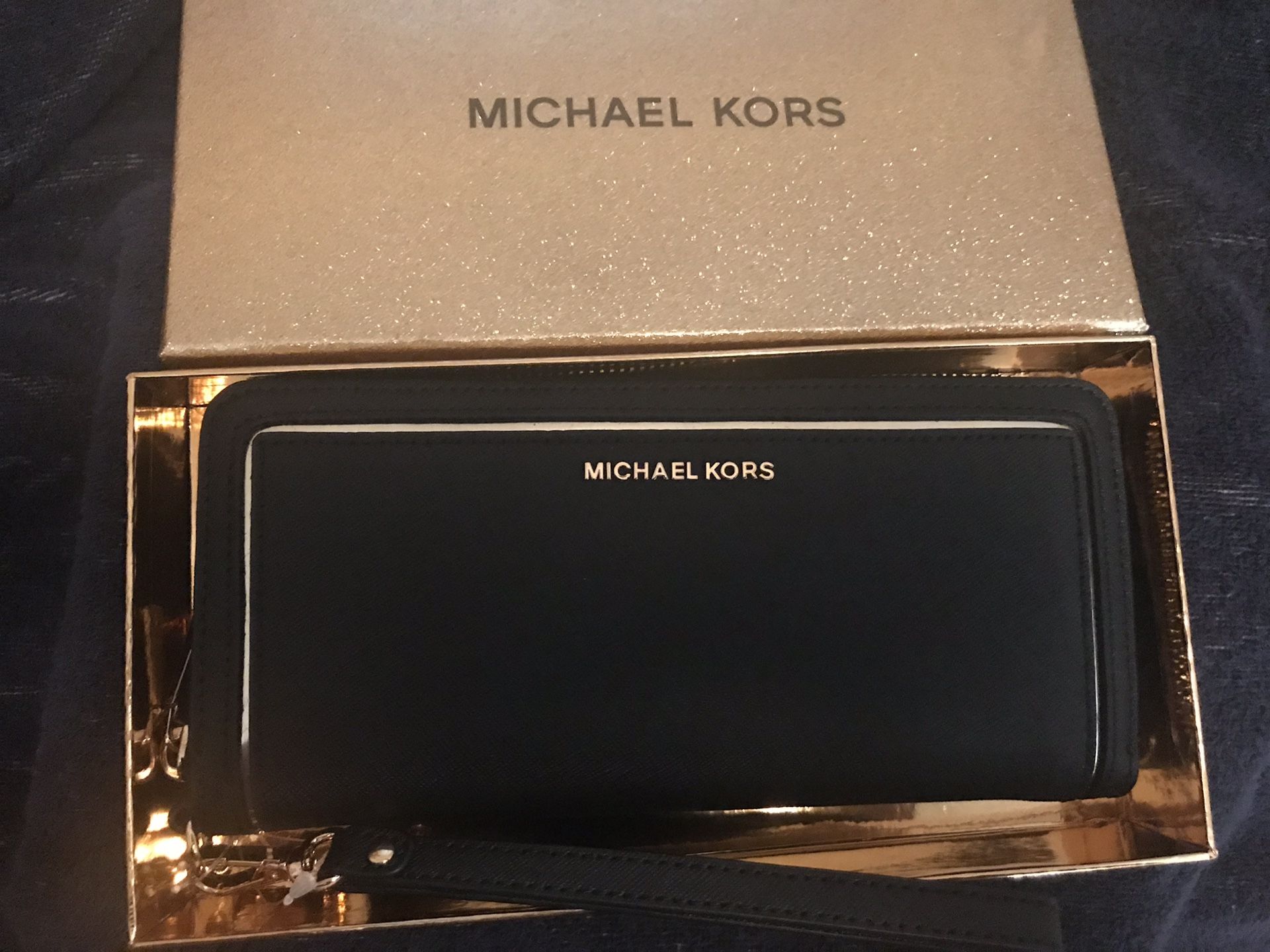Michael Kors Black Leather Wallet/clutch/purse