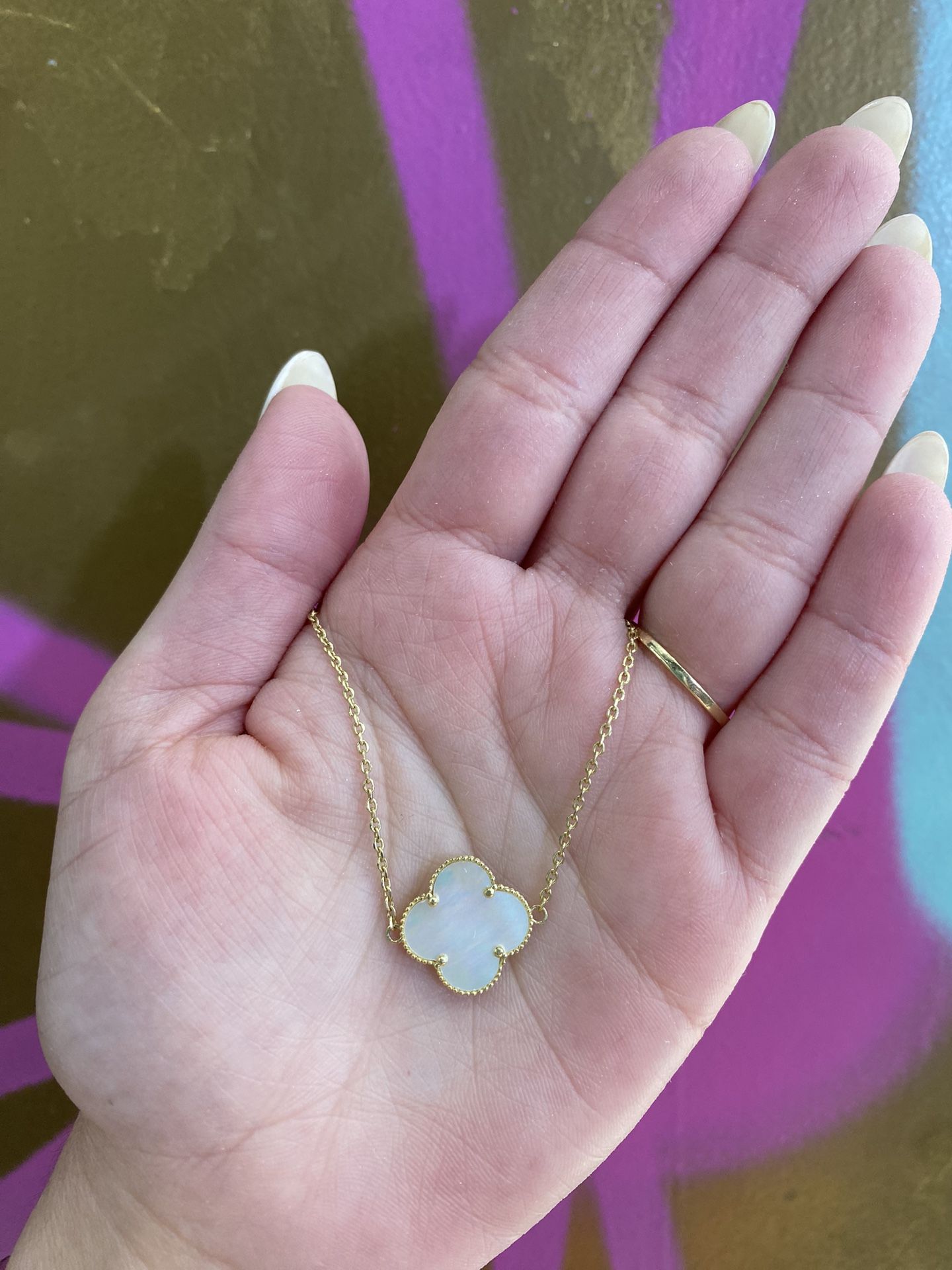 10k WHITE FLOWER BRACELET