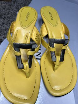Alfani Yellow Sandals 8.5