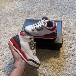 Jordan 3 Fire Reds