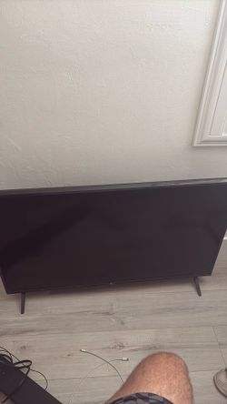 LG 43 inch TV