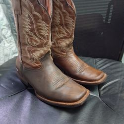 Women Boots Size 6.5