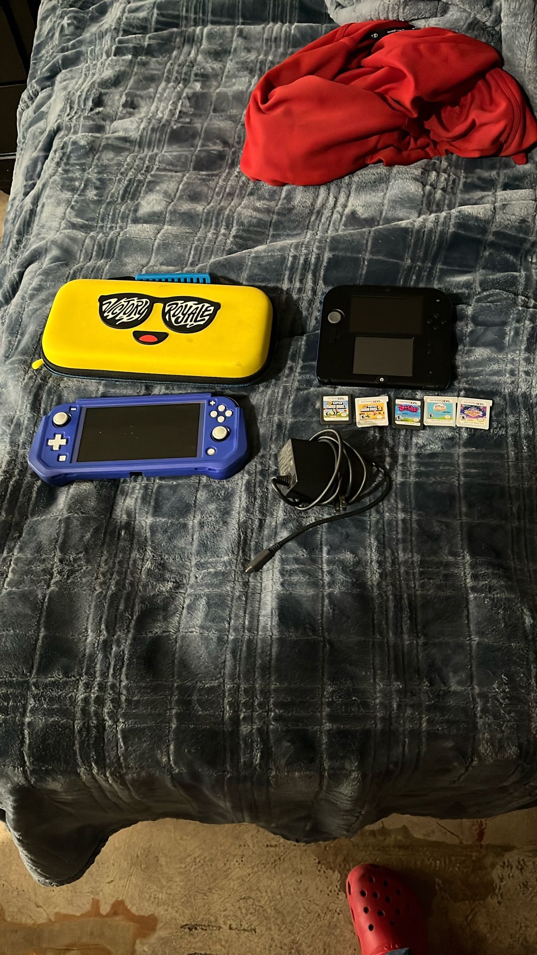 Nintendo Handhelds Bundle