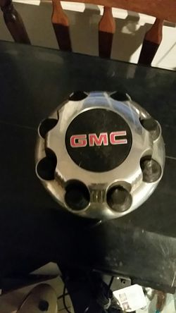 Gmc hub cap