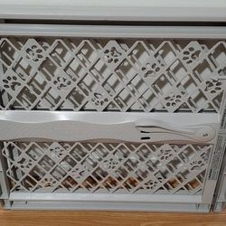 Pet Dog Cat Adjustable Barrier Fence Doorway Enclosure EUC Used  