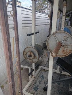 Squat rack with bench