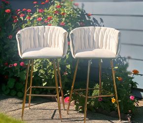 Plush counter height barstools