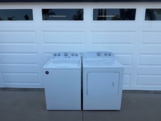 Washer and Gas Dryer
