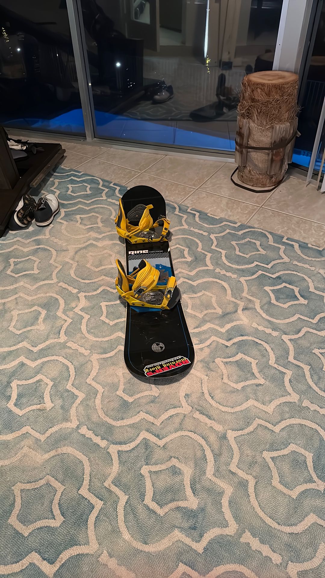 Snowboard - Ride Decade - Bag Included