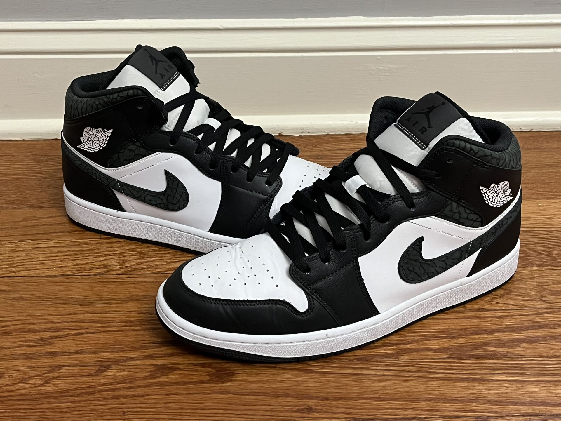 Jordan 1 Mid SE panda Elephant, Size 13 Authentic