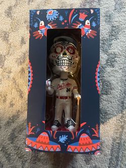 Los Twins Minnesota Twins Day of the Dead Bobblehead