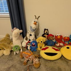 Set Of 15 assorted soft toys Including Paddington, Elmo, Cookie Monster And Olaf