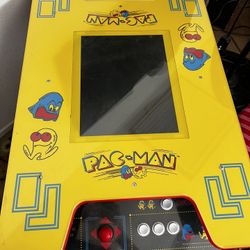 Pacman 6-in-1 Table Model